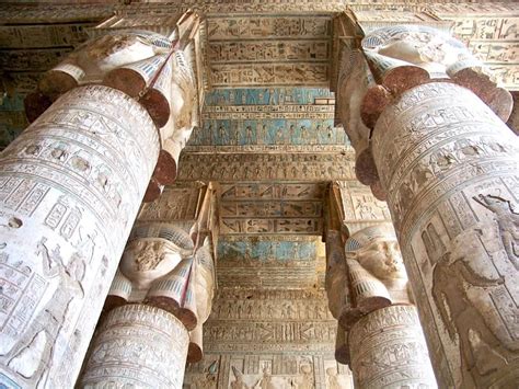  Il Tempio di Hathor a Dendera! Un gioiello nascosto che risveglierà l'anima faraonica.