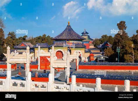 Il Tempio di Yongle: Un Tesoro Storico Immerso nella Natura!